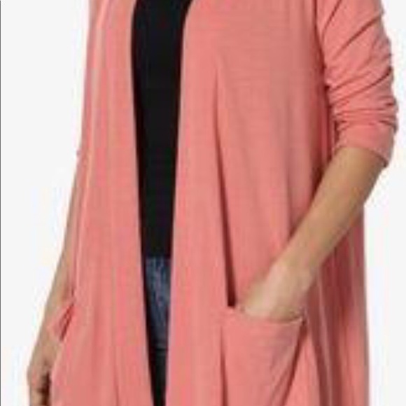 Rose 🌹 Open Pocket Cardigan - Picture 2 of 6